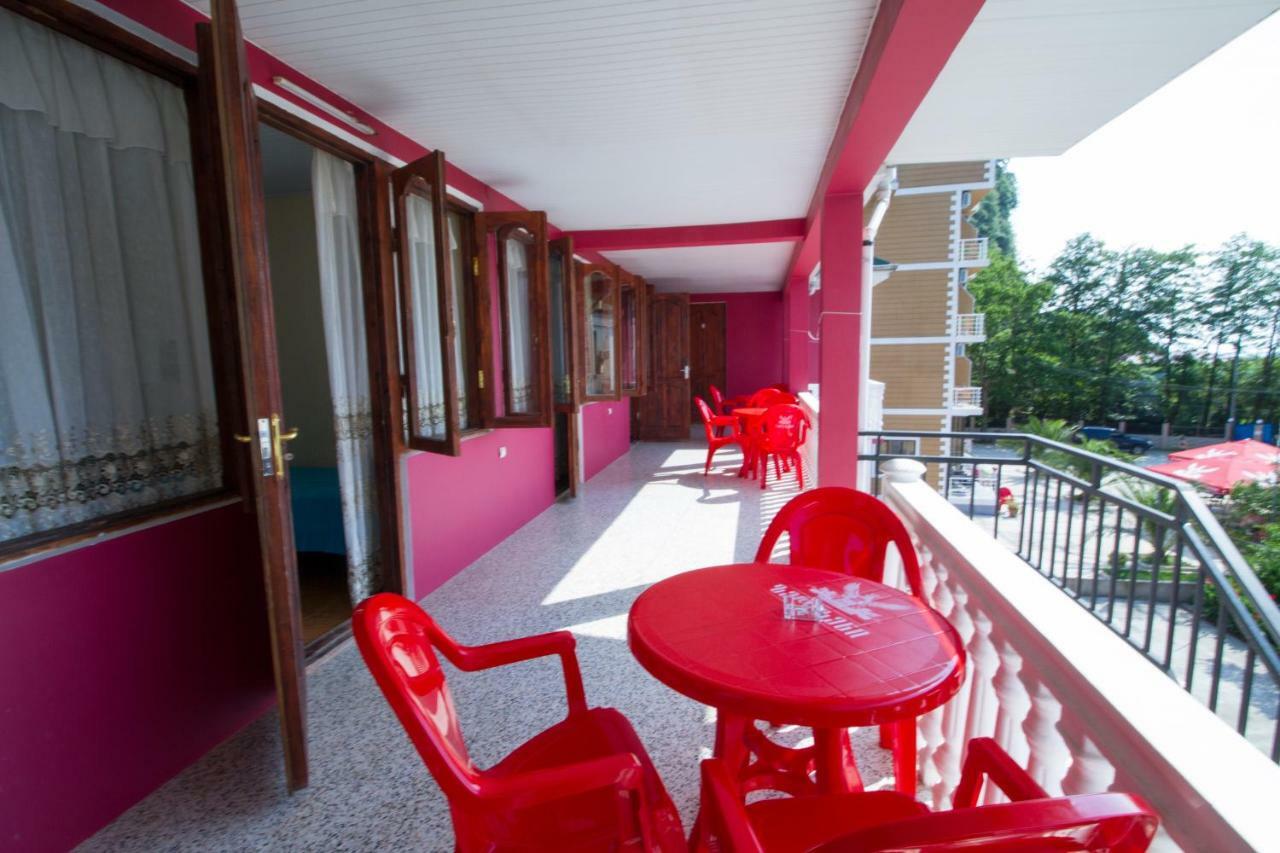 Guest House Imeda Kvariati Luaran gambar